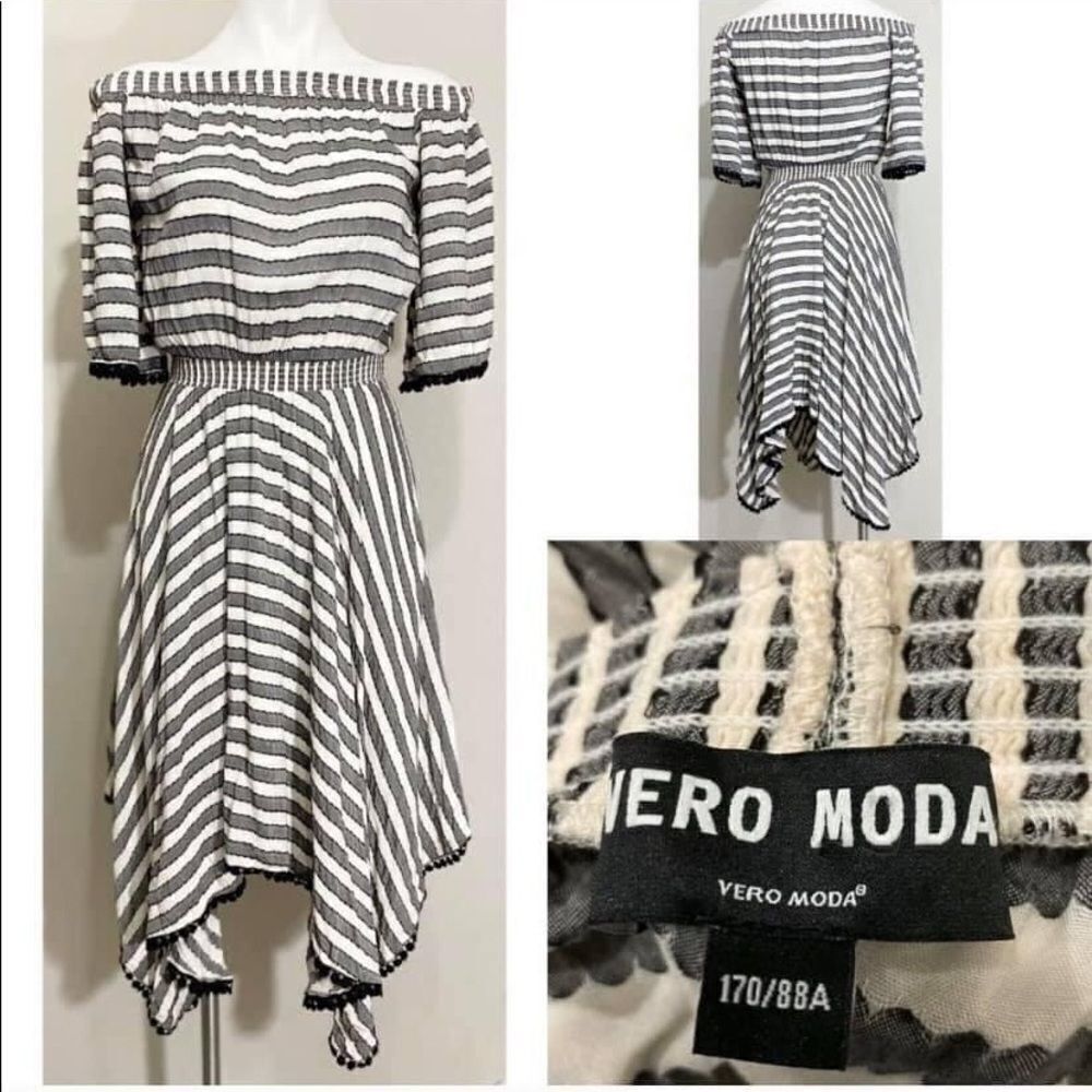 Vero Moda Off or On Shoulder Dress- Size Small